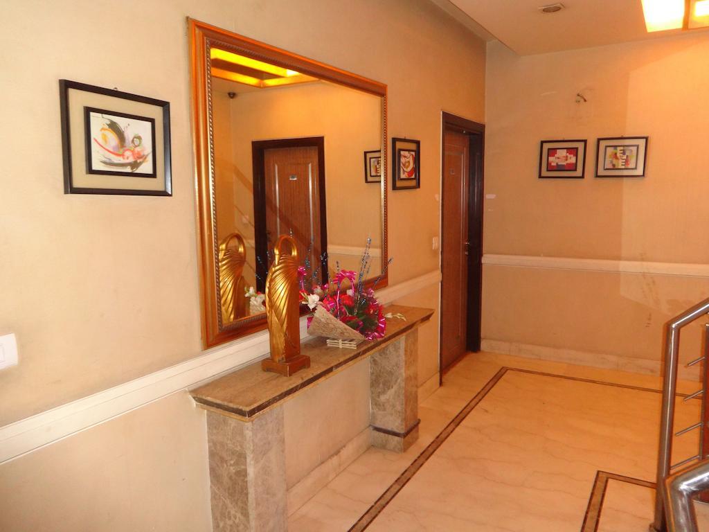 Hotel Picasso Delhi  Esterno foto