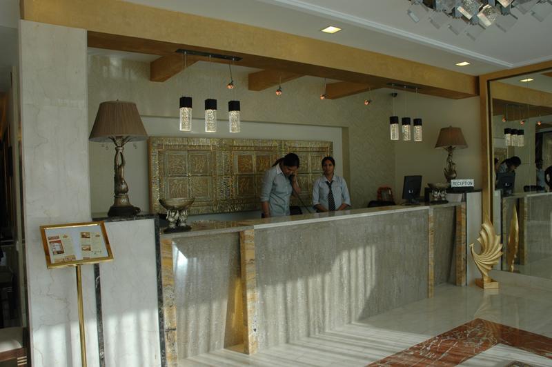 Hotel Picasso Delhi  Esterno foto